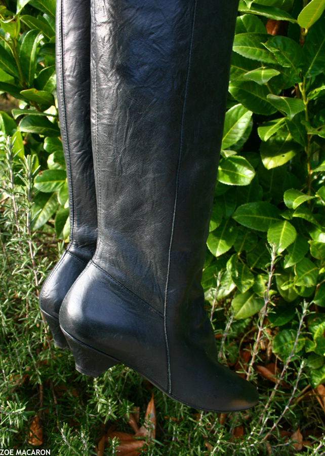 BOTTES