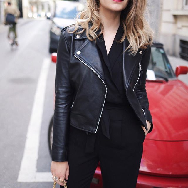 Détails du dernier look en ligne sur www.zoebassetto.fr + sélection shopping spéciale combinaisons (lien direct dans ma bio)