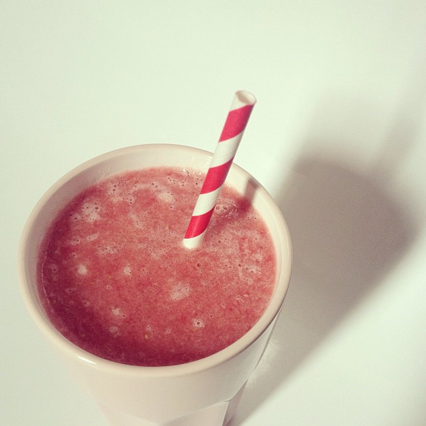 SMOOTHIE FRAISES BANANE PASTEQUE