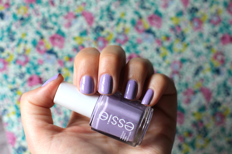 FULL_STEAM_AHEAD_ESSIE_NAUGHTY_NAUTICAL_SWATCH