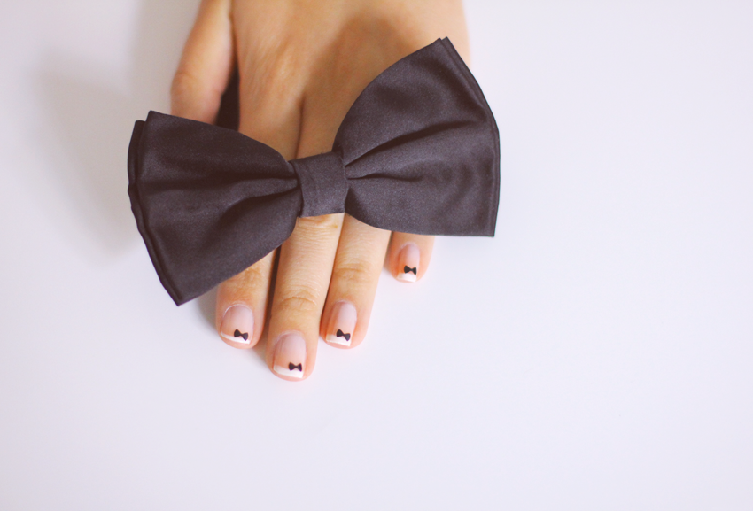 TUTO_NAIL_ART_FRENCH_MANUCURE_NOEUD_2