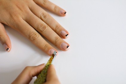 TUTO_NAIL_ART_FRENCH_MANUCURE_NOEUD_7
