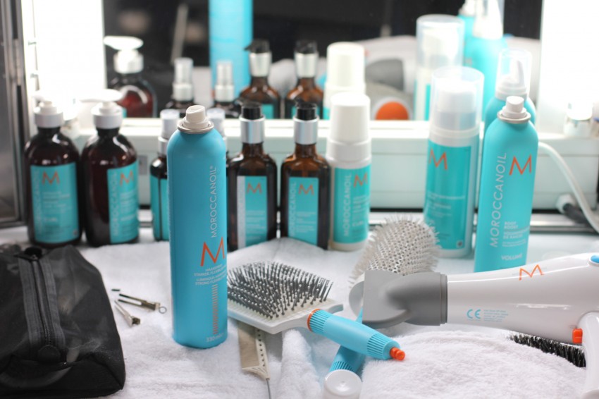 CHRISTOPHE_LEMAIRE_DELPHINE_COURTEILLE_MOROCCANOIL_BACKSTAGE_1