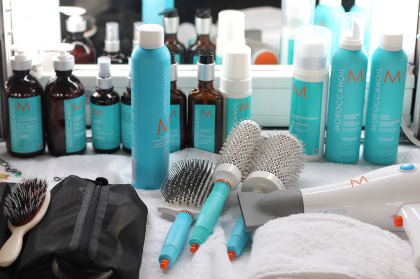 CHRISTOPHE_LEMAIRE_DELPHINE_COURTEILLE_MOROCCANOIL_BACKSTAGE_11