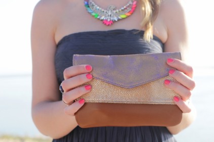 POCHETTE_TRIO_CRAIE_MAXI_COLLIER_SHOUROUK_1