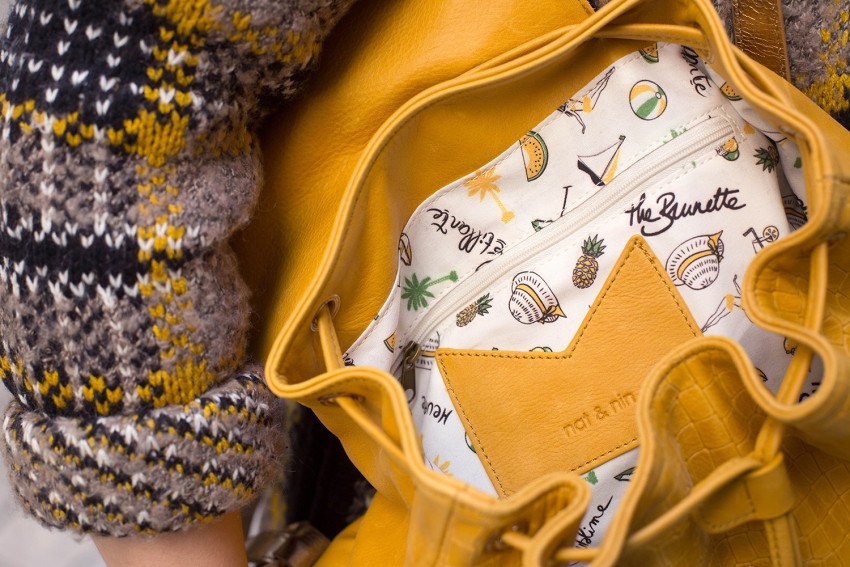 NAT_NIN_THE_BRUNETTE_SAC_DOS